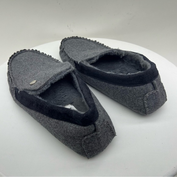 Steve Madden Loafers House Shoes Slippers Faux Fur Slip On Grey Lounge Comfy 10 - Picture 7 of 13